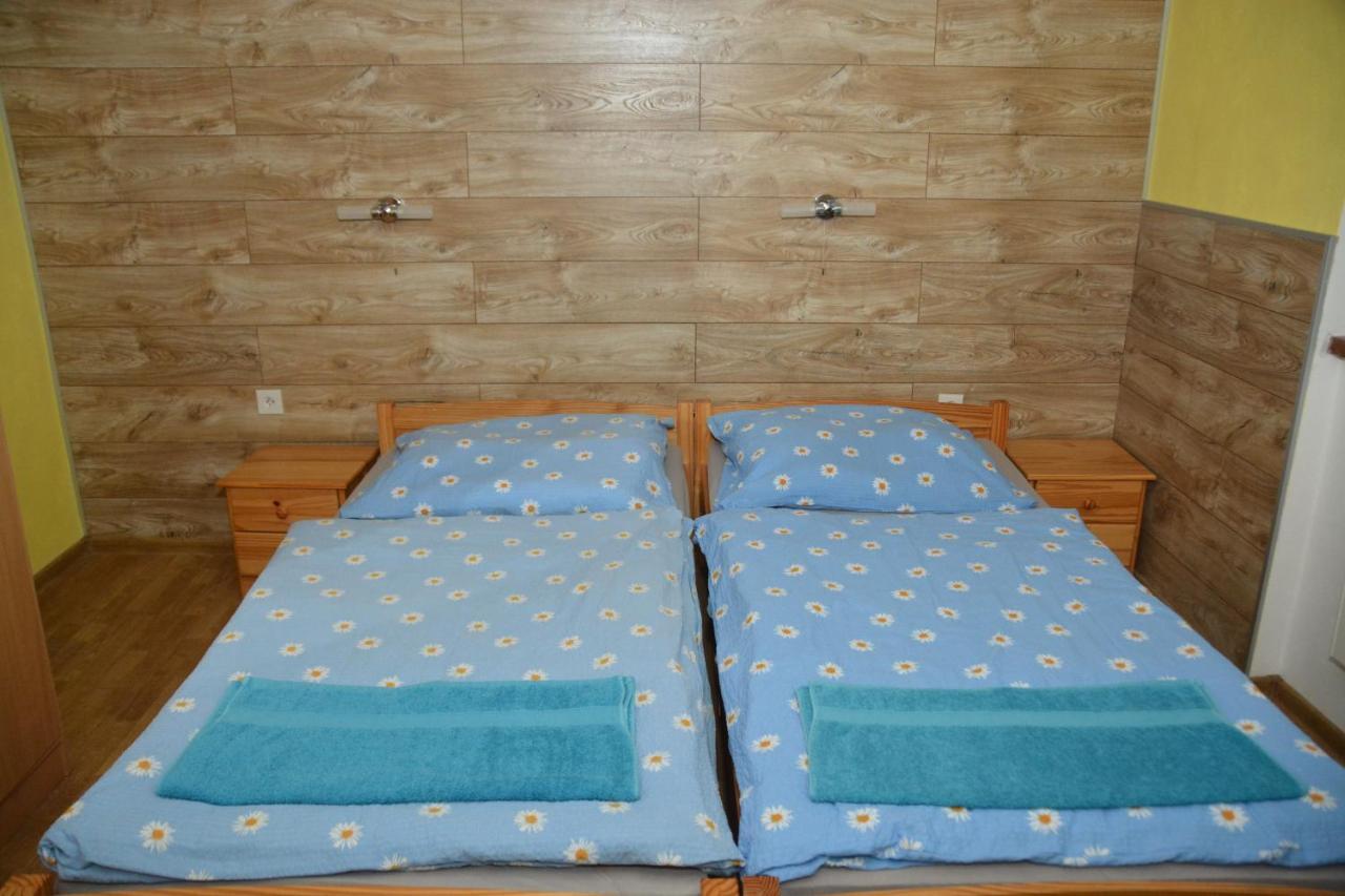 Privat Alexandra Apartment Liptovsky Mikulas Ngoại thất bức ảnh